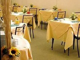 Club Z Hotel 4*