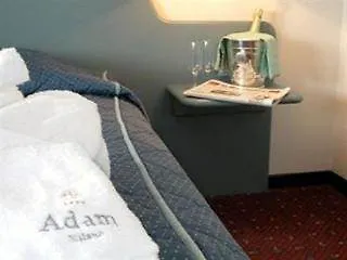 Club Z Hotel 4*