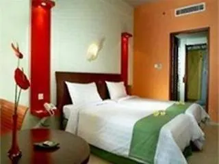 Club Z Hotel 4*